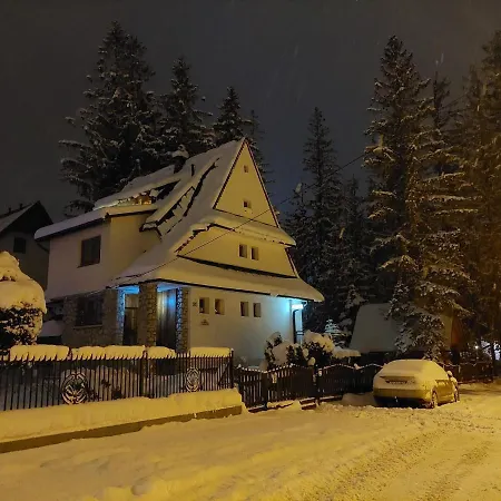 Dom Pod Skocznia Pansiyon Zakopane
