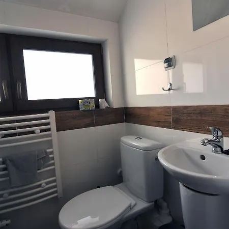 Dom Pod Skocznia Homestay