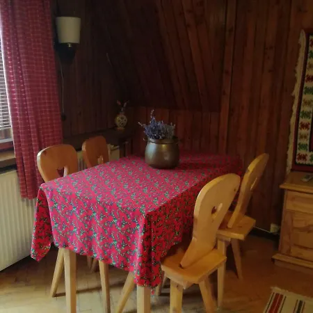 Dom Pod Skocznia *