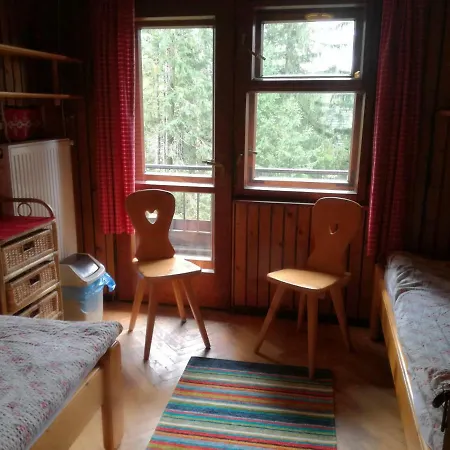 Dom Pod Skocznia Закопане